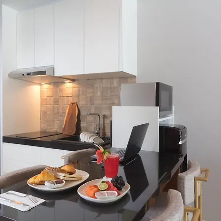 Beachwalk Residence-2